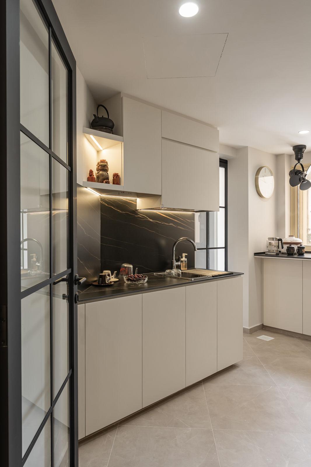 The Evocative House Condominium renovation in Villa Marina, view 8