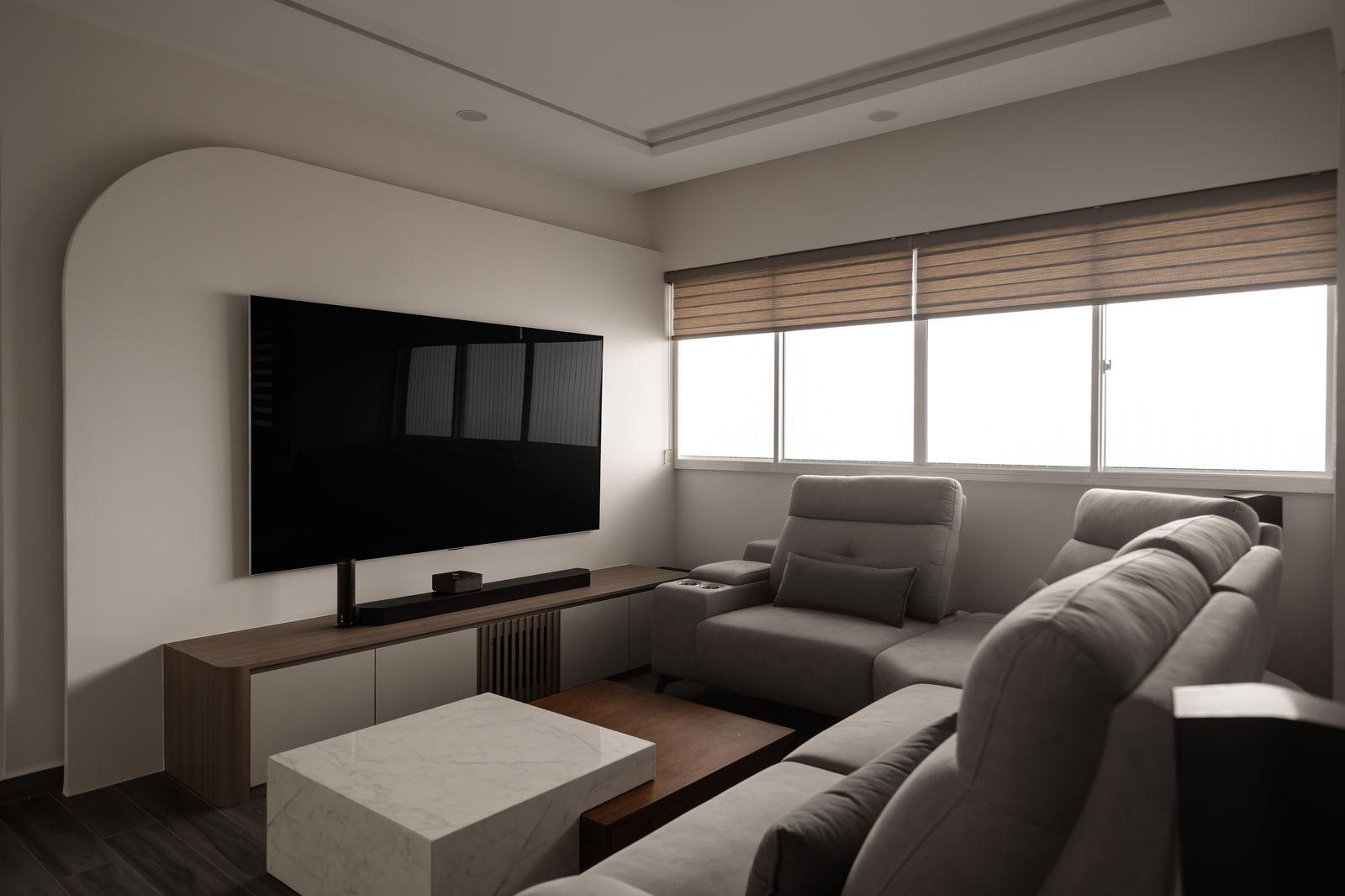The Neutral House 5-Room Flat renovation in Choa Chu Kang Ave 3, view 1